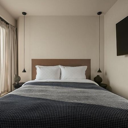 Cubic Mykonos Seafront Design Suites 오르노스 외부 사진
